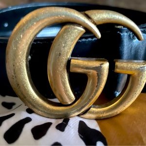 Gucci black leather belt